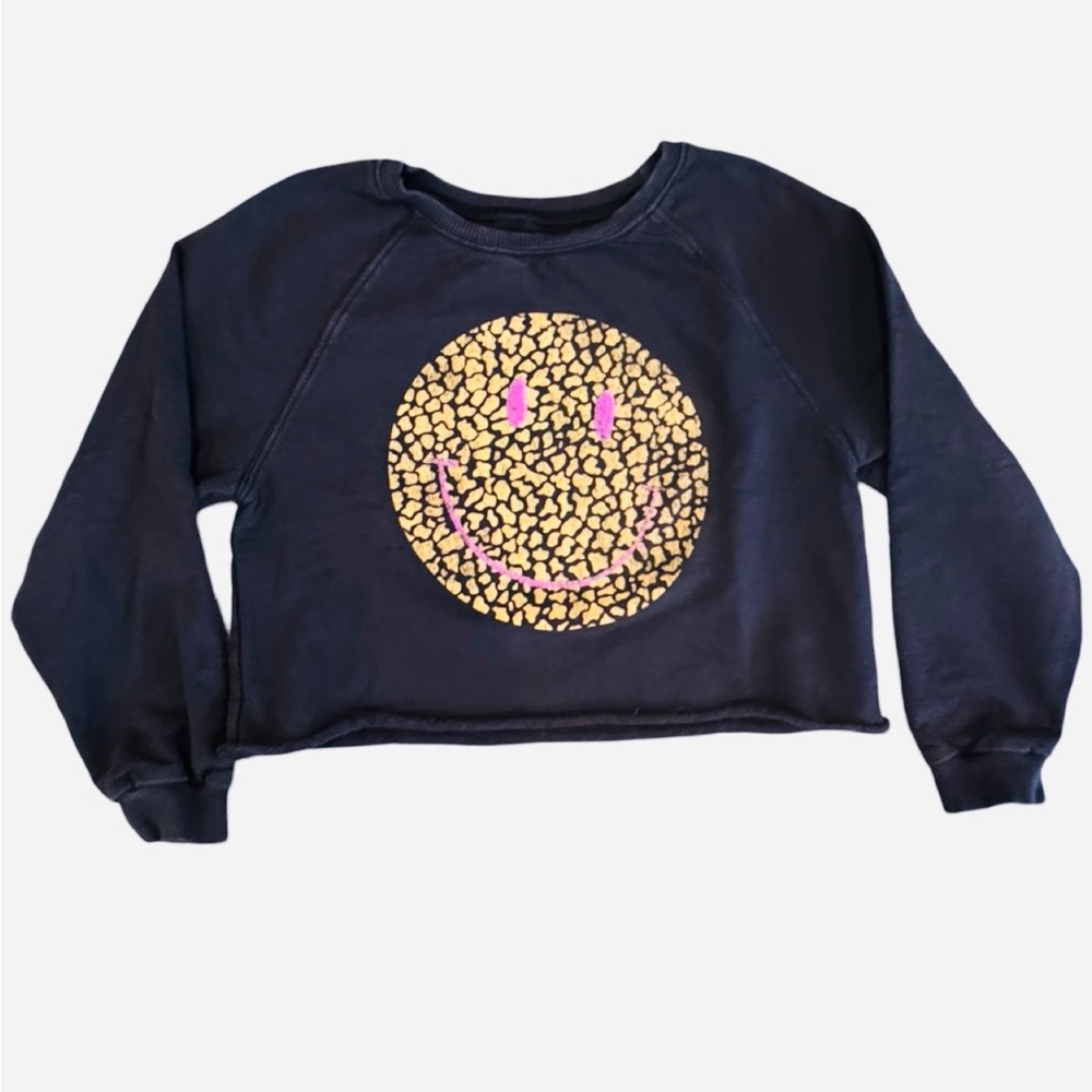 Prince Peter Collection
Black boxy cropped Sweatshirt with cheetah Smiley Face